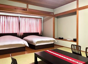 japan/shikoku/landmark/hotel-takasago