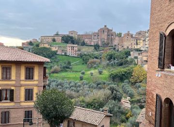 italy/lunigiana/landmark/vestri-palace