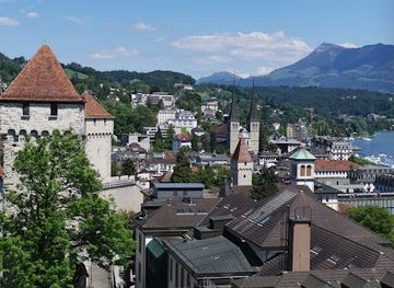 switzerland/swiss-plateau/landmark/chapel-bridge