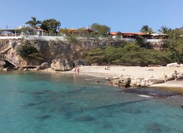 curacao/playa-kalki/landmark/playa-piskado