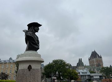 canada/quebec/landmark/governors-promenade