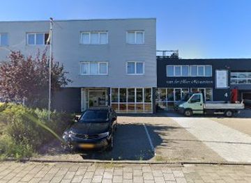 netherlands/arnhem/landmark/veen-memorials