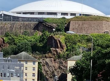 jersey/les-dirouilles/landmark/tgi-fridays-jersey