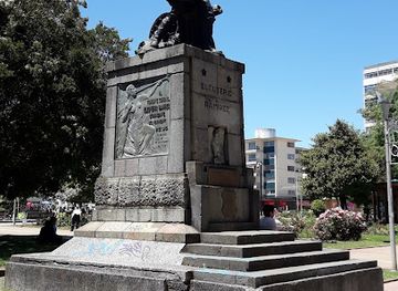 chile/osorno/landmark/monumento-a-eleuterio-ramirez