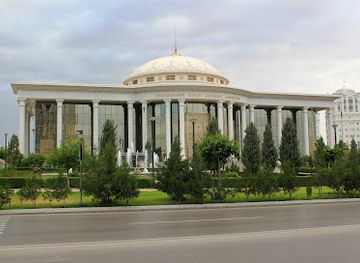 turkmenistan/garagum-canal/landmark/museum-of-fine-arts-turkmenistanyn-sekillendiris-sungaty-muzeyi