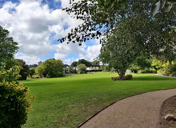 Howard Davis Park