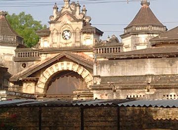 india/east-india/landmark/king-kothi-palace
