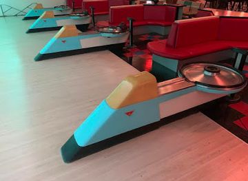 montana/columbia-falls/landmark/glacier-lanes