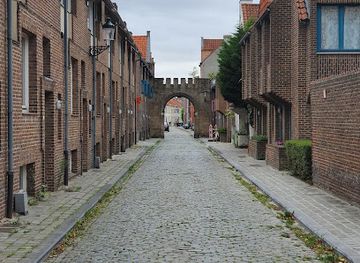 belgium/bruges/historic-centre-of-bruges/landmark/oude-kazernepoort