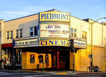 california/oakland/landmark/landmark-s-piedmont-theatre
