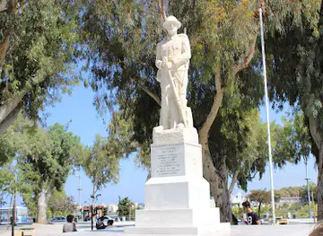 Herakleion Unknown Soldier Statue