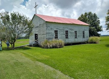 louisiana/plantation-country/landmark/frogmore-cotton-plantation-gins
