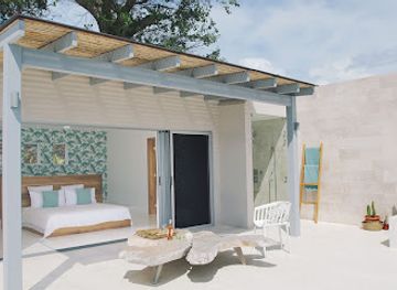 costa-rica/playa-flamingo/landmark/villa-fugata