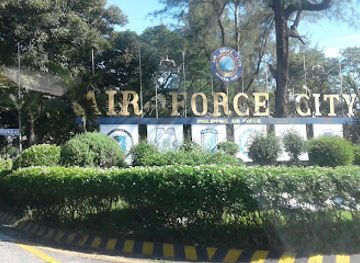 philippines/angeles-city/malabanias/landmark/clark-veterans-cemetery