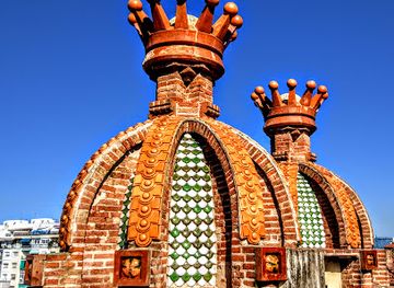 spain/catalonia-pyrenees/landmark/arc-de-triomf