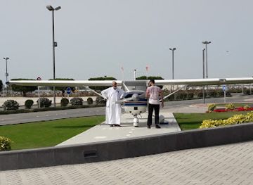 bahrain/bahrain-international-circuit/landmark/gravity-indoor-skydiving