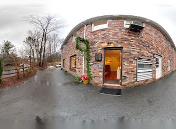 massachusetts/berkshires/landmark/schantz-galleries-contemporary-glass