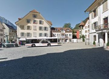 switzerland/uri/landmark/wiege-der-schweiz-fotospot-altdorf-telldenkmal