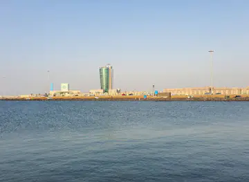 ممر داخل البحر