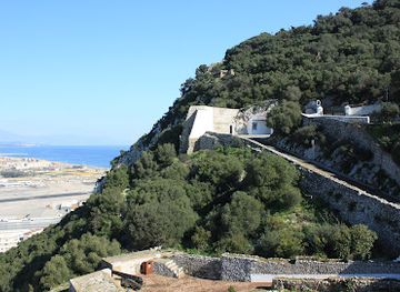 gibraltar/gibraltar-nature-reserve/landmark/queen-charlotte-s-battery