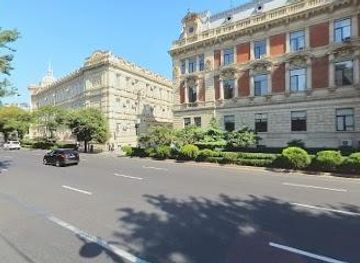 azerbaijan/baku/landmark/baku-city-hall-baksovet