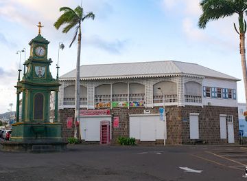 saint-kitts-and-nevis/black-rocks/landmark/berkeley-memorial