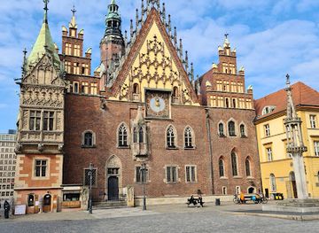 poland/wroclaw/landmark/wroclaw-old-town-hall
