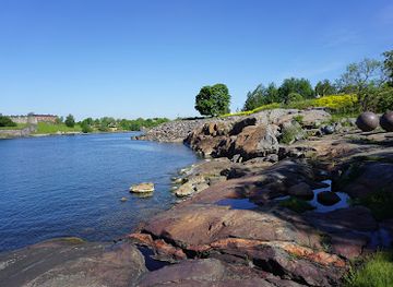 finland/helsinki-archipelago/landmark/vallisaari