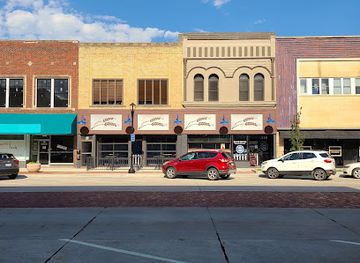 kansas/salina/landmark/blue-skye-brewery-and-eats