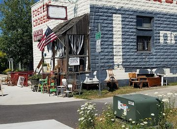 idaho/sandpoint/landmark/foster-s-crossing-antiques