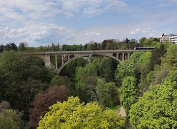 luxembourg/upper-moselle-nature-park/landmark/municipal-park-of-luxembourg