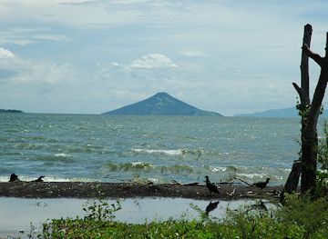nicaragua/pacific-region/landmark/ruins-of-old-leon