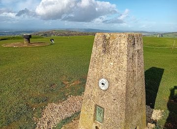united-kingdom/gloucestershire/landmark/cleeve-hill
