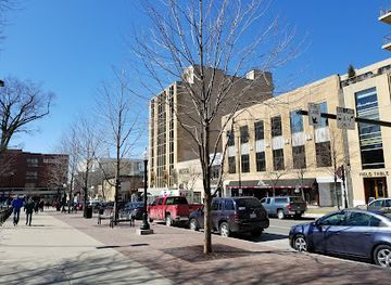 wisconsin/madison/downtown-madison/landmark/wisconsin-veterans-museum
