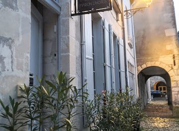 france/la-rochelle/landmark/la-belle-amarre