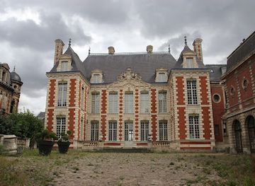 france/amiens/landmark/hotel-de-berny-museum