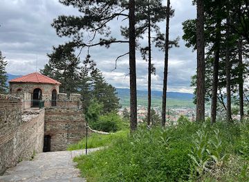 bulgaria/northeast-bulgaria/landmark/hisarlaka-fortress