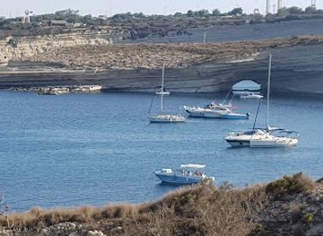 malta/marsaxlokk/landmark/xrobb-l-ghagin-hostel