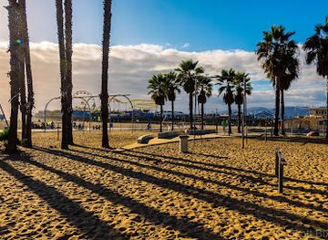 california/south-coast/landmark/original-muscle-beach-santa-monica