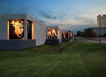 north-dakota/prairie-pothole-region/landmark/north-dakota-heritage-center-state-museum