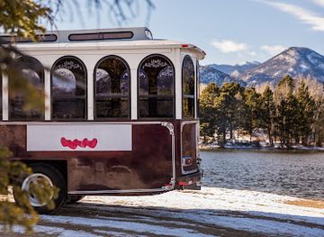 colorado/estes-park/landmark/estes-park-trolleys