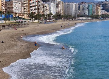 spain/costa-del-sol/landmark/la-farola-de-malaga