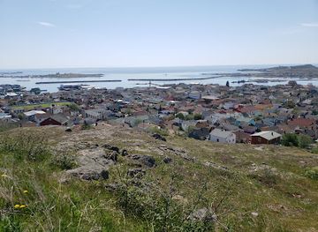 saint-pierre-and-miquelon/saint-pierre-airport/landmark/les-p-tits-graviers