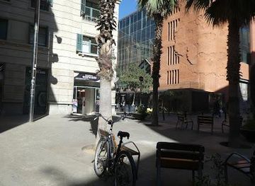 spain/barcelona/landmark/placa-lluis-millet