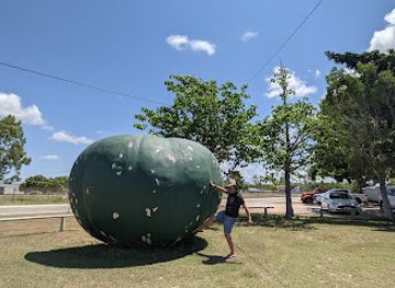 australia/the-whitsundays/landmark/the-big-pumpkin