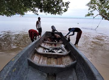 papua-new-guinea/manus-province/landmark/hus-island