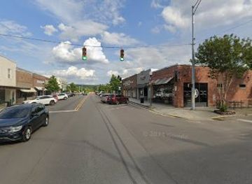 alabama/central-alabama/landmark/historic-downtown-leeds
