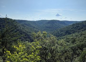 kentucky/knobs-region/landmark/sheltowee-trace-national-recreation-trail