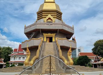 thailand/udon-thani/landmark/wat-pothisomphon