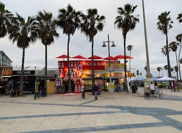 california/venice-beach/landmark/boardwalk-vintage
